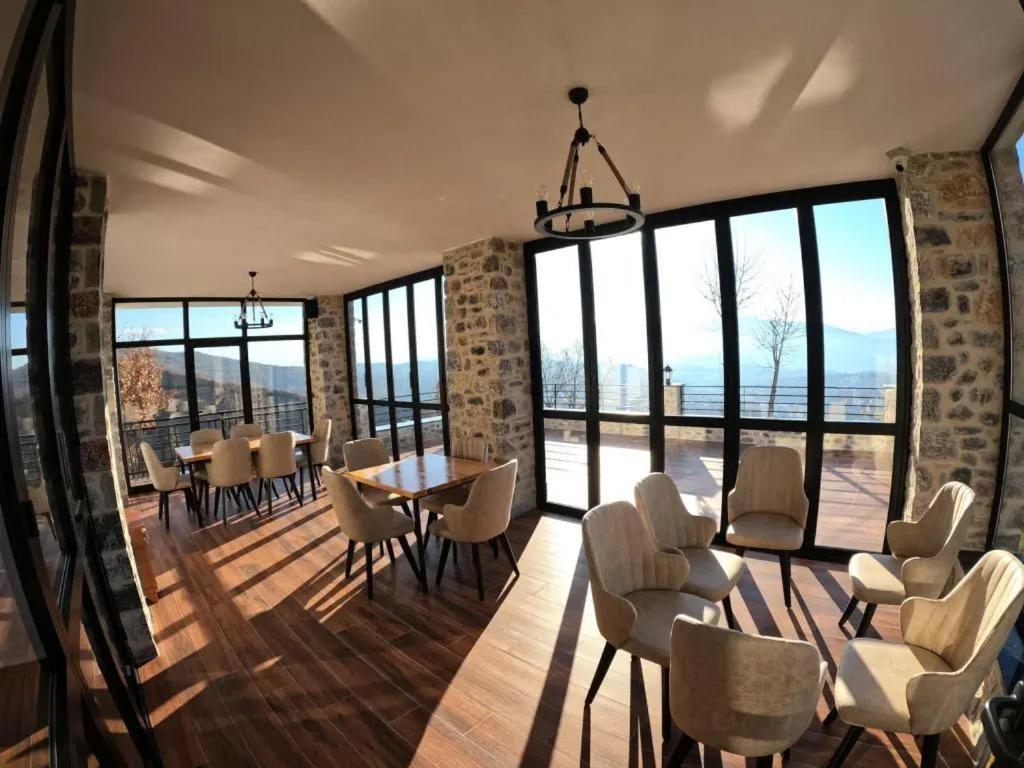 Bujtina Vrenezi Hotel Peshkopi Exterior foto